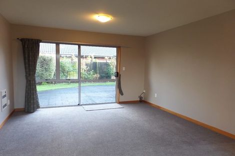 Photo of property in 194 Hawthornden Road, Avonhead, Christchurch, 8042