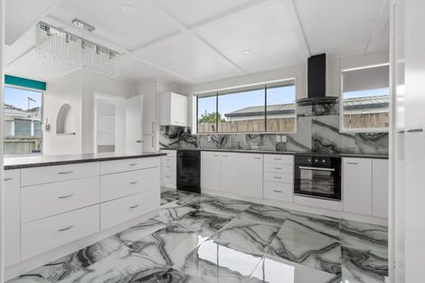 Photo of property in 34b Landon Avenue, Mangere East, Auckland, 2024