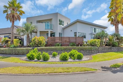 Photo of property in 1 Cayman Court, One Tree Point, 0118