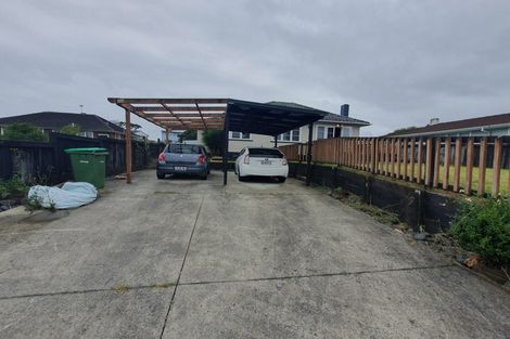 Photo of property in 12 Old Wairoa Road, Papakura, 2110