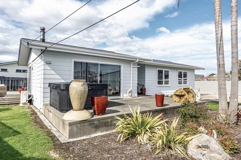 Photo of property in 8a Kings Avenue, Gonville, Whanganui, 4501