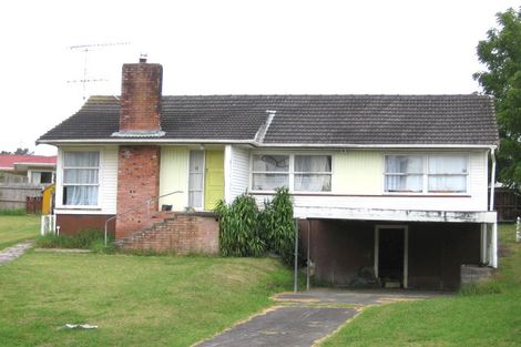 Photo of property in 5 Packham Place, Beach Haven, Auckland, 0626