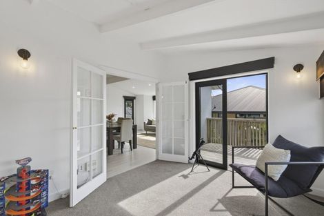 Photo of property in 105 Parklands Avenue, Bell Block, New Plymouth, 4312