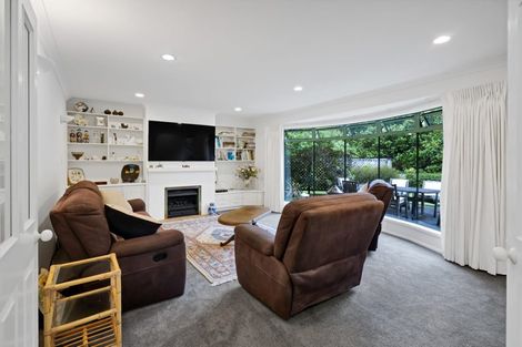 Photo of property in 9 Adam Lile Drive, Highlands Park, New Plymouth, 4312