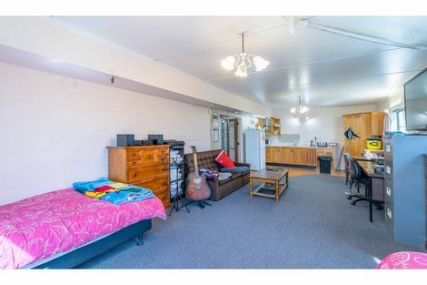 Photo of property in 127 Centre Street, Heidelberg, Invercargill, 9812