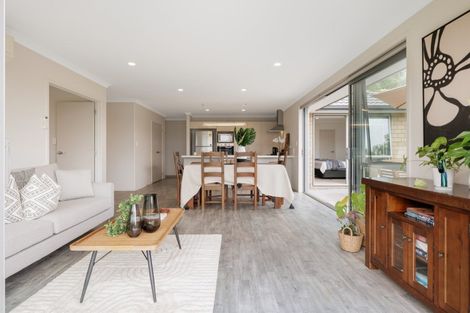 Photo of property in 6 Crater Close, Pyes Pa, Tauranga, 3112