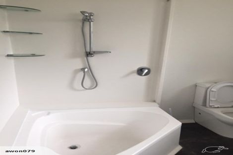 Photo of property in 1/178 Lake Road, Belmont, Auckland, 0622