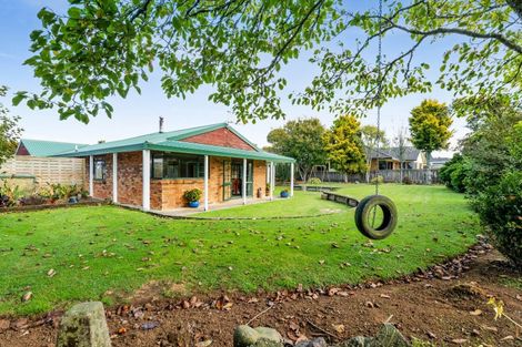 Photo of property in 10d Regan Street, Stratford, 4332