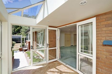 Photo of property in 15 Basil Place, Mount Pleasant, Christchurch, 8081