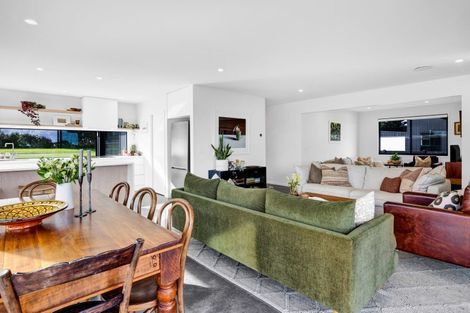 Photo of property in 2 Tasman Street, Opunake, 4616