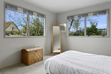 Photo of property in 18 Brompton Close, Richmond Heights, Taupo, 3330