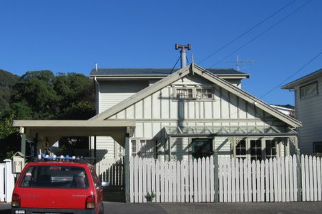 Photo of property in 13 Konini Street, Eastbourne, Lower Hutt, 5013