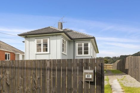 Photo of property in 68 Molesworth Street, Taita, Lower Hutt, 5011