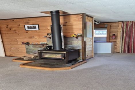 Photo of property in 12 Papakowhai Road, Papakowhai, Porirua, 5024