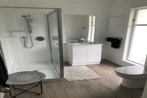 Photo of property in 1 Nikau Road, Waikanae, 5036