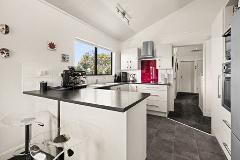 Photo of property in 8 Devon Street, Taradale, Napier, 4112
