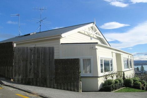 Photo of property in 16 Milton Terrace, Hospital Hill, Napier, 4110