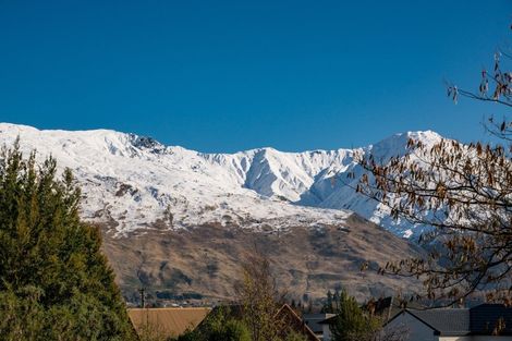 Photo of property in 22 Tenby Street, Wanaka, 9305