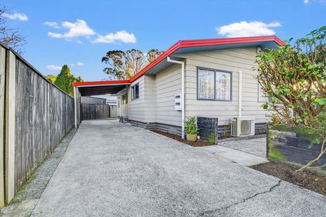 Photo of property in 47a Aquarius Drive, Kawaha Point, Rotorua, 3010
