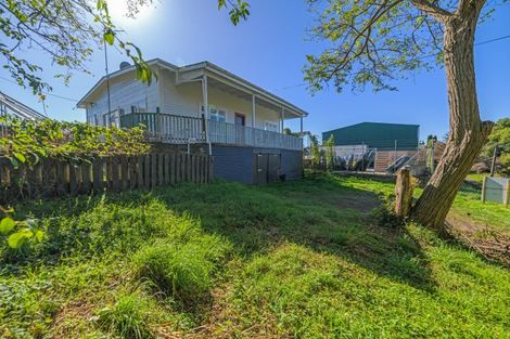 Photo of property in 2 Achilles Drive, Taihape, 4720