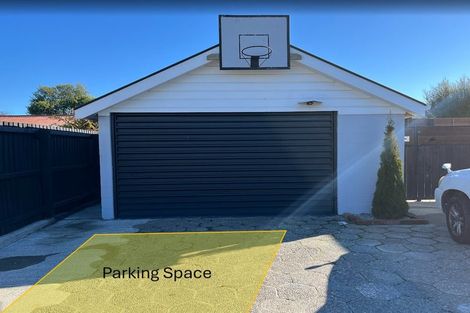 Photo of property in 35a Sturrocks Road, Redwood, Christchurch, 8051