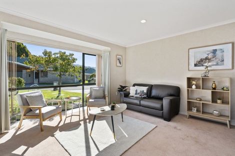 Photo of property in Redwood Village, 26/42 Main Road, Tawa, Wellington, 5028