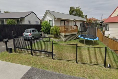 Photo of property in 30 Bluewater Place, Wattle Downs, Auckland, 2103