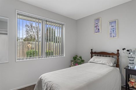 Photo of property in 2/78 Marshland Road, Shirley, Christchurch, 8061