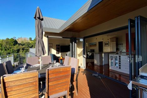 Photo of property in 34 Hayley Lane, East Tamaki Heights, Auckland, 2016