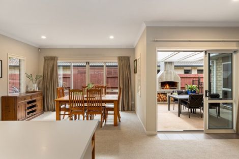 Photo of property in 1 Dove Place, Pyes Pa, Tauranga, 3112