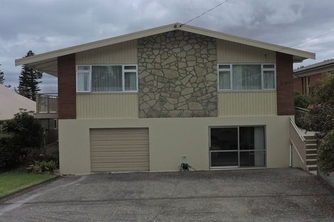 Photo of property in 9 Patui Avenue, Ngarimu Bay, Thames, 3575