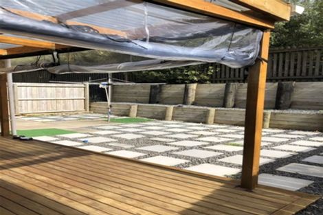 Photo of property in 22 Taiaapure Street, Weymouth, Auckland, 2103