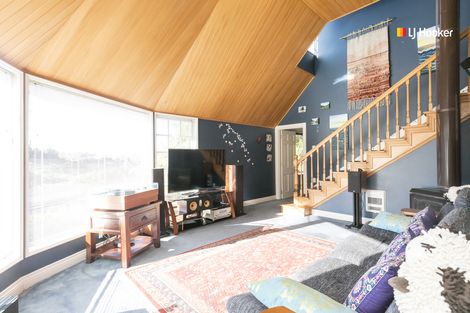 Photo of property in 69 Glenross Street, Glenross, Dunedin, 9011