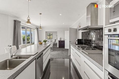 Photo of property in 218 Gladstone Road North, Mosgiel, 9024