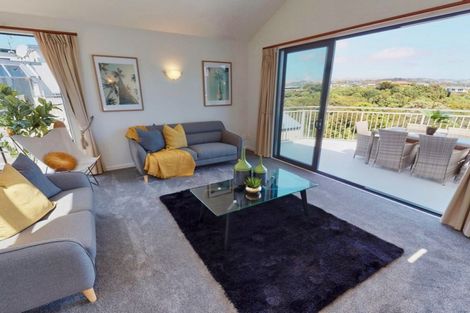 Photo of property in 59a Mana View Road, Paremata, Porirua, 5026