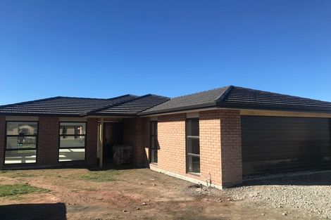 Photo of property in 8 Austin Reid Avenue, Carterton, 5713