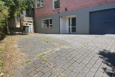 Photo of property in 69 Grosvenor Street, Kensington, Dunedin, 9011