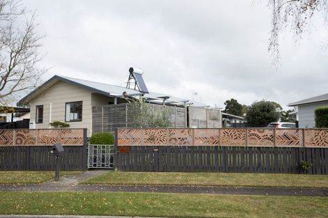 Photo of property in 25 Garland Drive, St Andrews, Hamilton, 3200