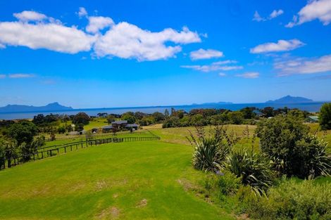 Photo of property in 51 Cullen Road, Waipu, 0582