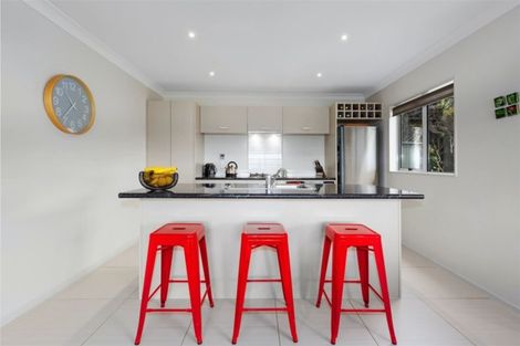 Photo of property in 4 Gennaker Lane, Whitby, Porirua, 5024