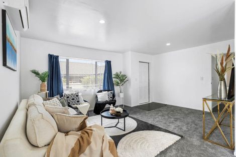 Photo of property in 80 Robert Skelton Place, Clendon Park, Auckland, 2103