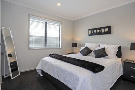 Photo of property in 24 Harding Drive, Papamoa Beach, Papamoa, 3118