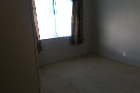 Photo of property in 1/142 Shifnal Drive, Randwick Park, Auckland, 2105