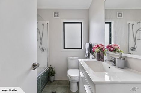 Photo of property in 26 Kevale Place, Manurewa, Auckland, 2102