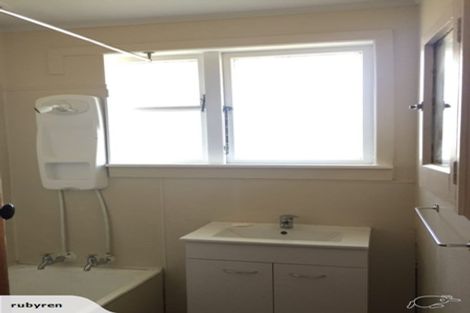 Photo of property in 43 Manuka Crescent, Hillcrest, Rotorua, 3015