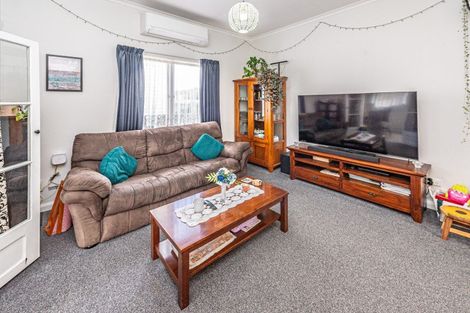 Photo of property in 30 Tay Street, Whanganui, 4500
