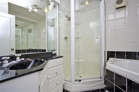 Photo of property in 58/45 Stanley Road, Stanley Point, Auckland, 0624