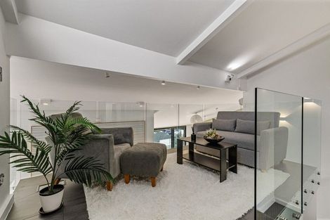 Photo of property in 21 Whareora Terrace, Cashmere, Christchurch, 8022