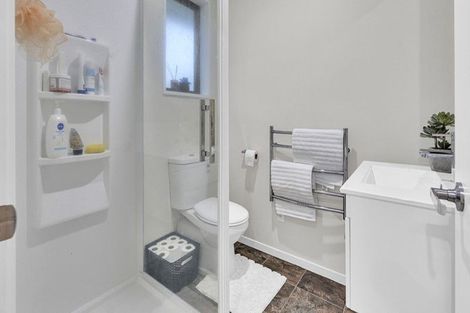 Photo of property in 72 Bower Avenue, New Brighton, Christchurch, 8083