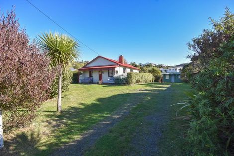Photo of property in 850 Brighton Road, Ocean View, Dunedin, 9035